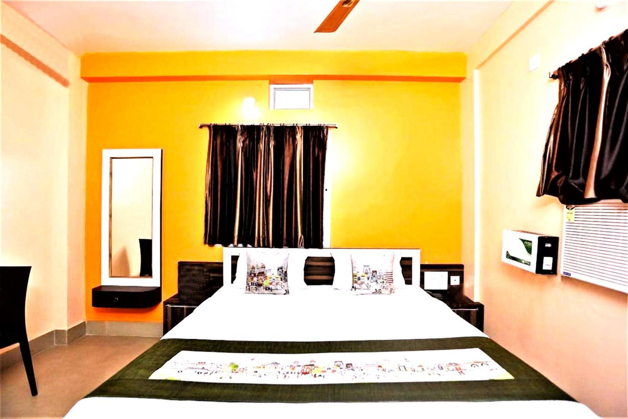 Goroomgo Krishna Residency Puri Near Sea Beach - Spacious Room With Excellent Service Awarded - Best Seller Eksteriør billede