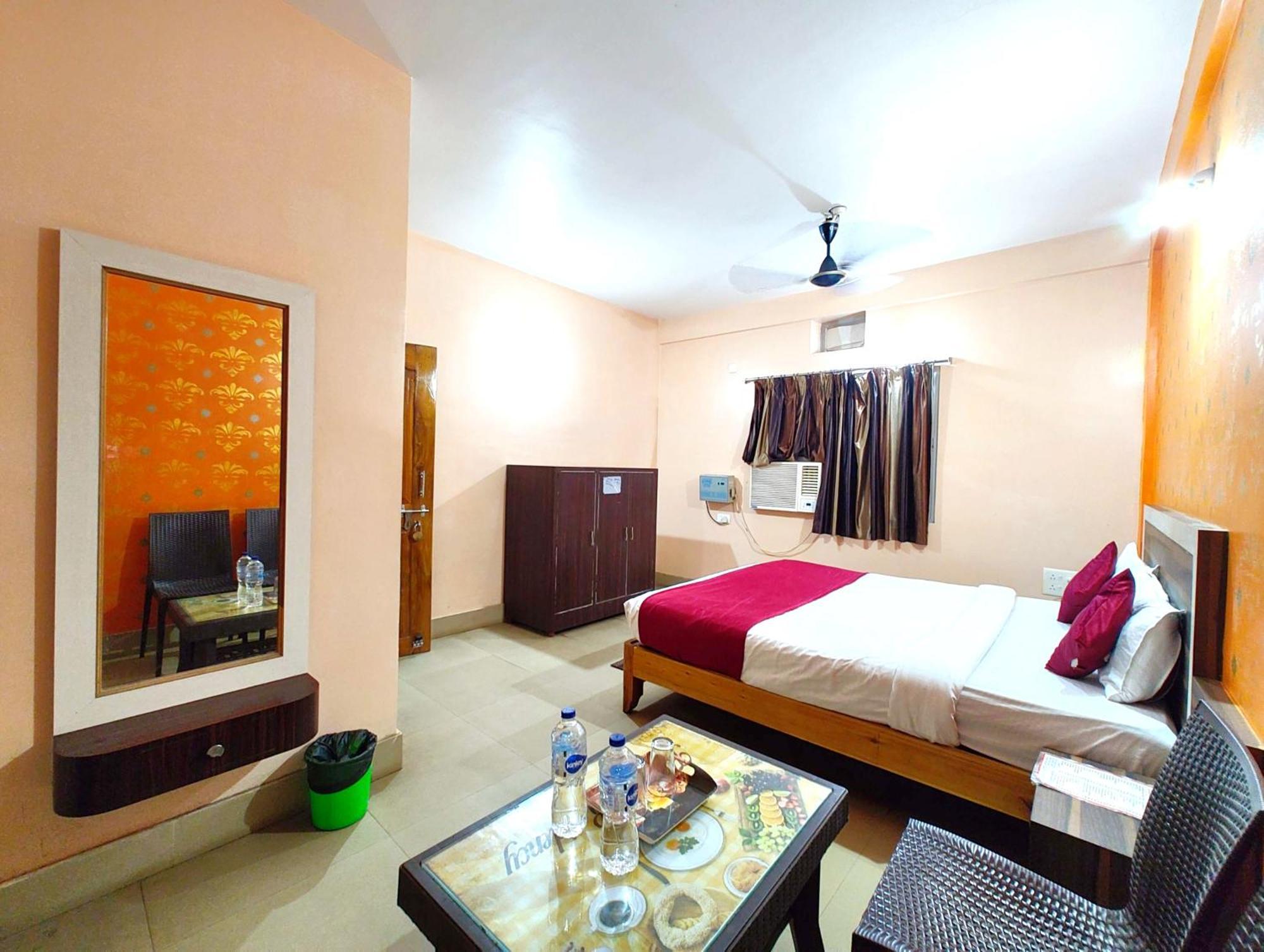 Goroomgo Krishna Residency Puri Near Sea Beach - Spacious Room With Excellent Service Awarded - Best Seller Eksteriør billede